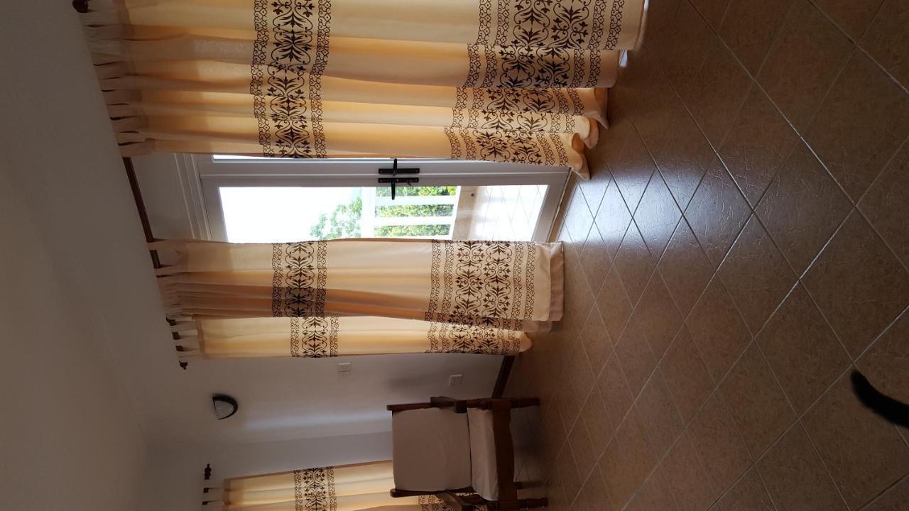 Villa Kayola - Self Catering Pointe La Rue Kültér fotó