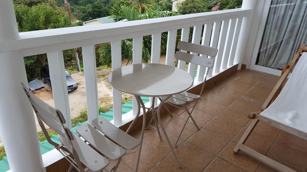 Villa Kayola - Self Catering Pointe La Rue Kültér fotó