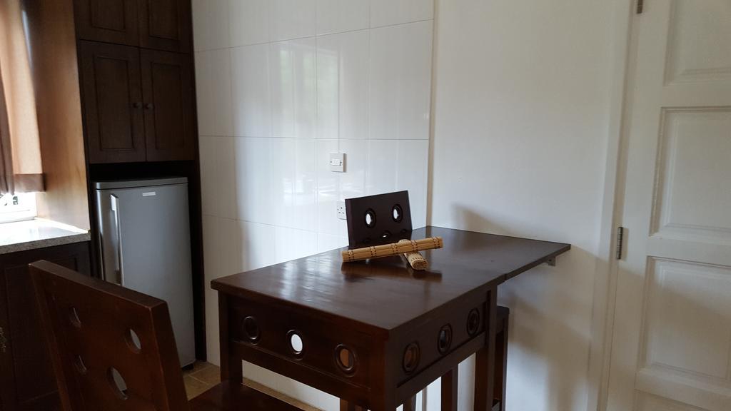Villa Kayola - Self Catering Pointe La Rue Kültér fotó