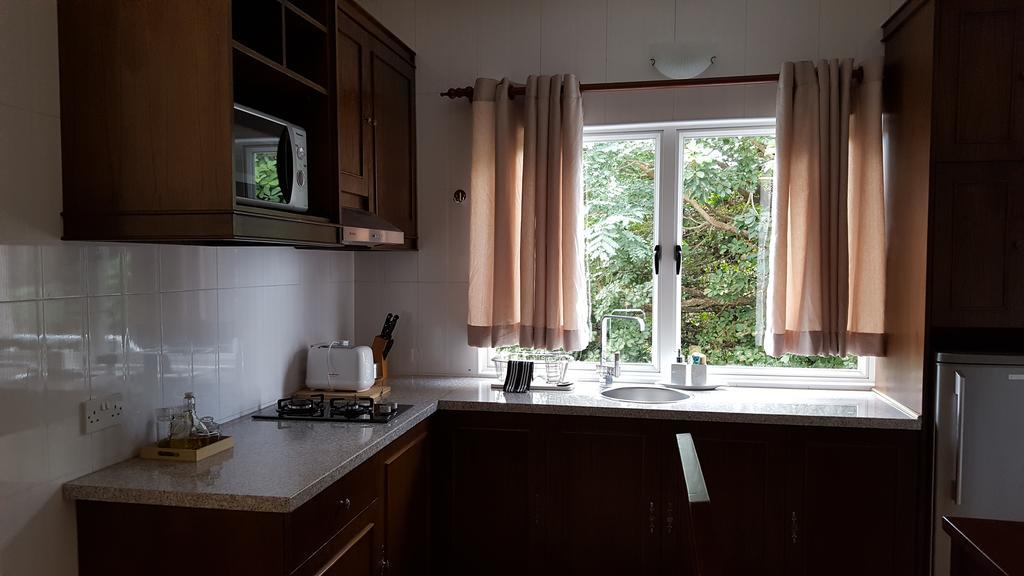 Villa Kayola - Self Catering Pointe La Rue Kültér fotó