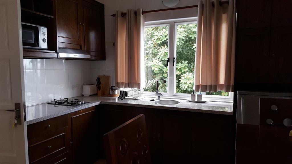 Villa Kayola - Self Catering Pointe La Rue Kültér fotó