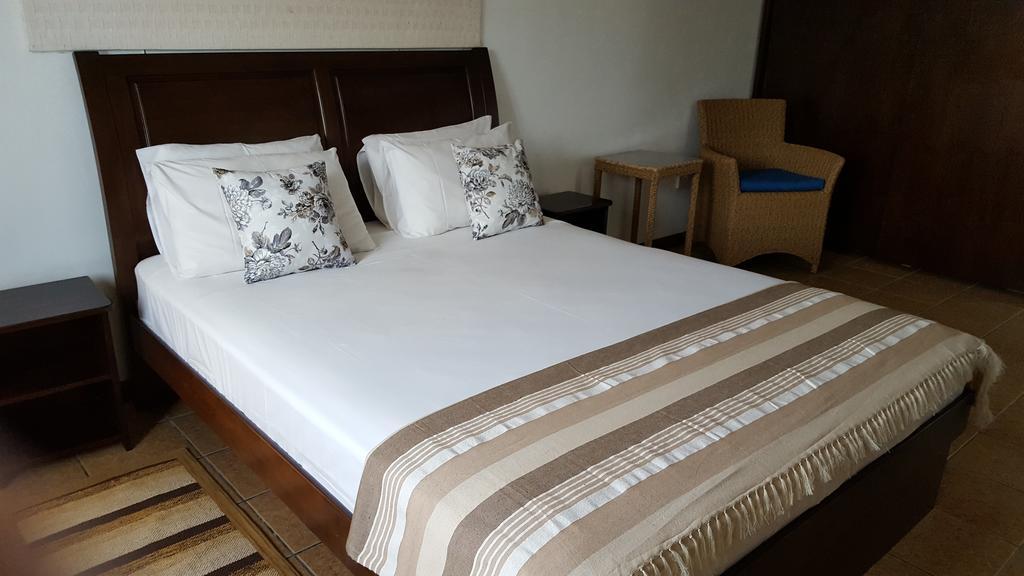 Villa Kayola - Self Catering Pointe La Rue Kültér fotó