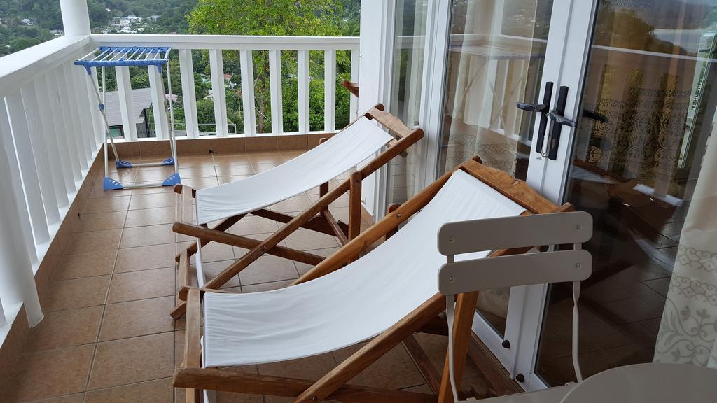 Villa Kayola - Self Catering Pointe La Rue Kültér fotó