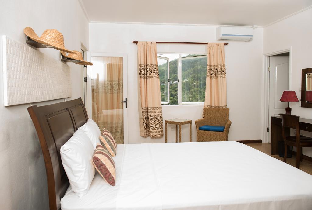 Villa Kayola - Self Catering Pointe La Rue Kültér fotó