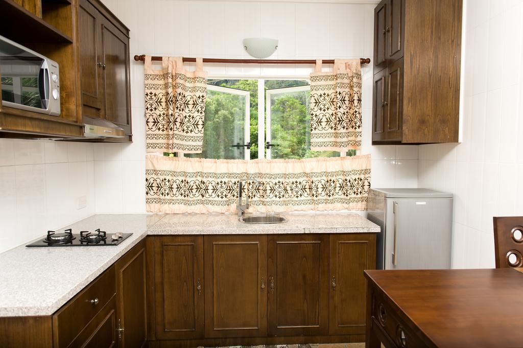Villa Kayola - Self Catering Pointe La Rue Kültér fotó